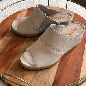 COPY - NWOT SOREL SUEDE WEDGES WITH 3” HEEL. Taupe Color. Size 5.5